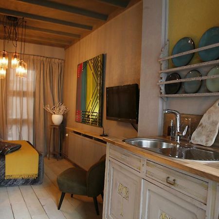 Downtown46 Bed & Breakfast Берген оп Зоом Екстериор снимка